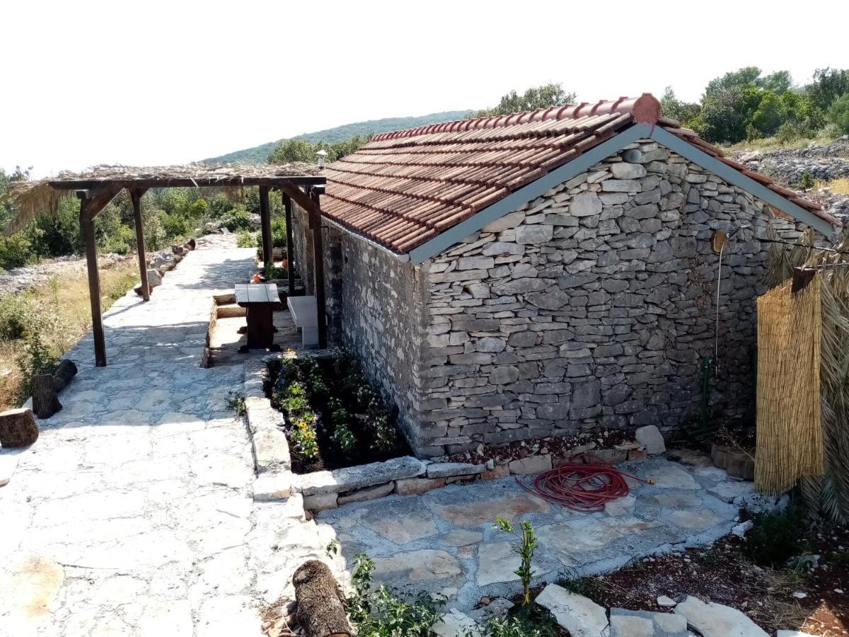 코츌라 Pirate'S Nest Stone House 게스트하우스 외부 사진